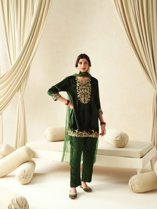 Emerald Green Embroidered Velvet Suit Set